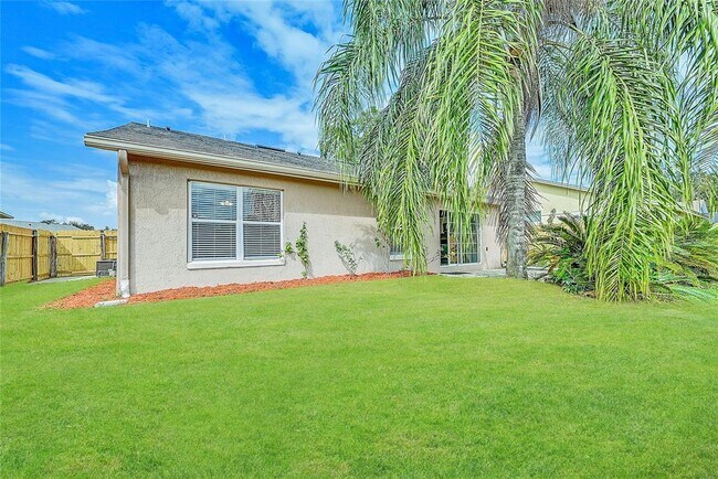 Building Photo - 5148 Coddington St