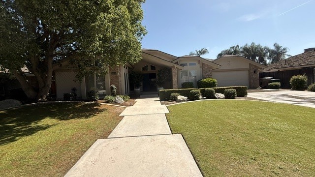Building Photo - 9404 High Oak Dr