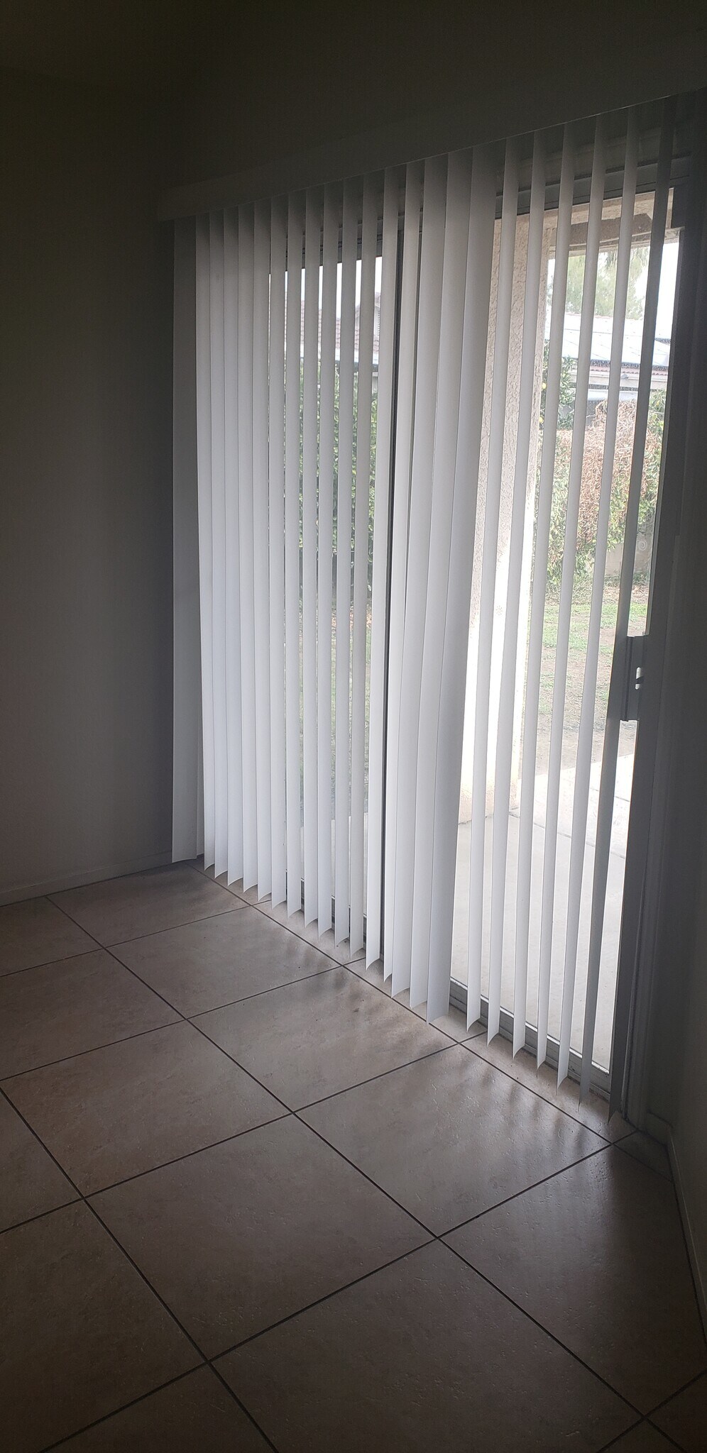 Building Photo - 10612 Sunset Canyon Dr