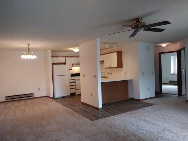 Kitchen/Dining Room - 220 Cardinal Dr