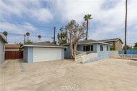 Building Photo - 2218 Placentia Ave