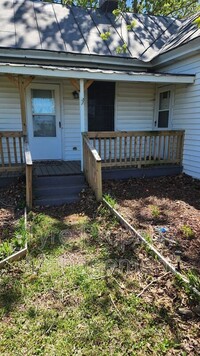 Building Photo - 5038 Winterville Pkwy