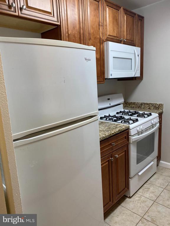Building Photo - 301 N Beauregard St