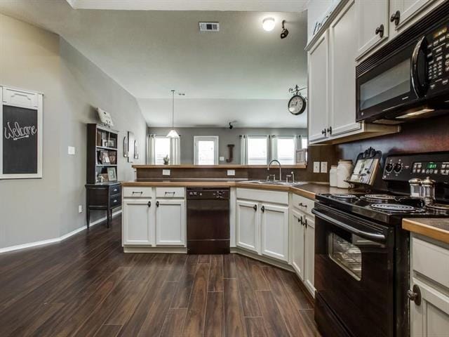 Building Photo - 1701 Heron Dr