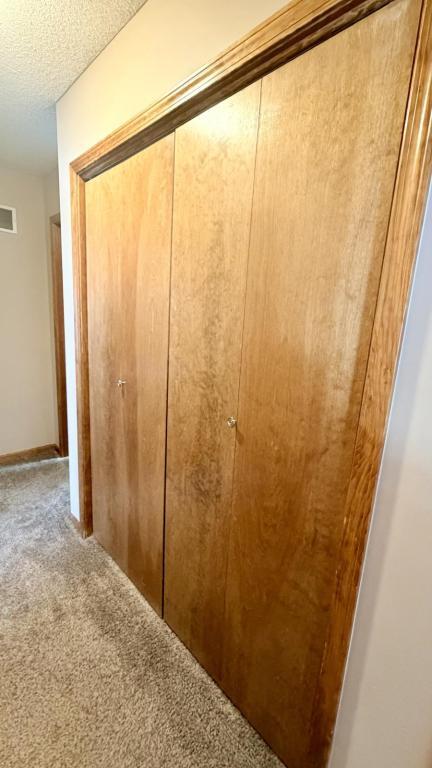 Building Photo - 2213 Larkspur