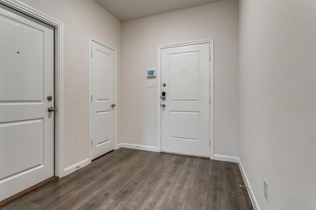 Building Photo - 603 Smokey Trail