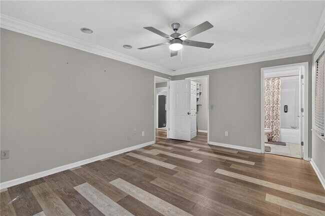 Building Photo - 4053 Cooper Ridge Ct SE