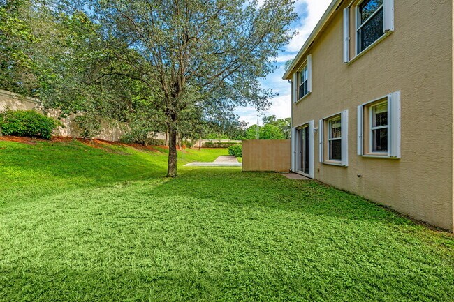 Building Photo - 10779 Paperbark Pl
