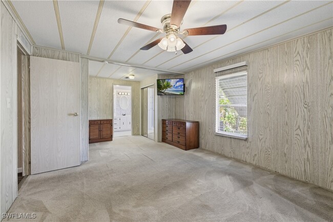 Building Photo - 181 Sugarloaf Ln