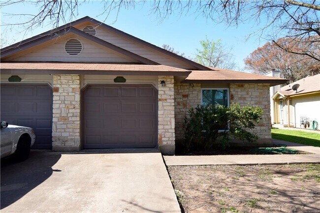 Building Photo - 12302 Deer Falls Dr
