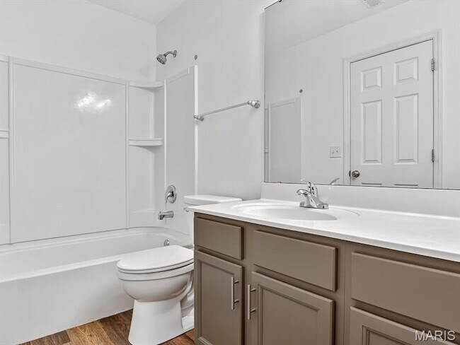 Building Photo - 863 Harbor Woods Dr