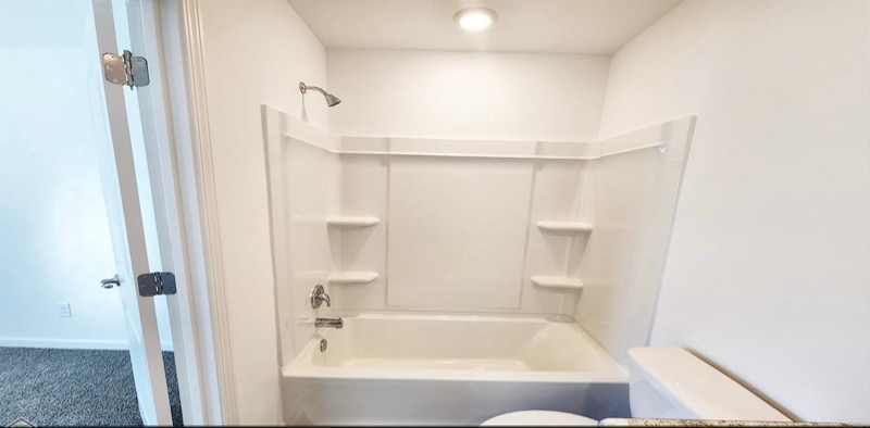 Building Photo - 1206 E St Charles St