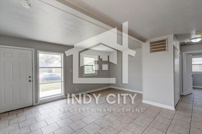 Building Photo - 8104 E 50th St