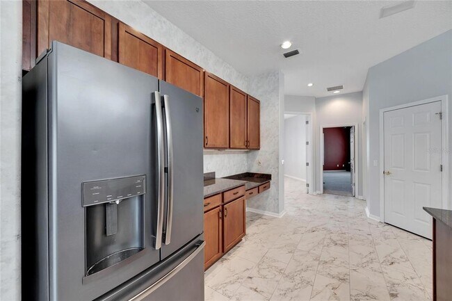 Building Photo - 17904 Cachet Isle Dr