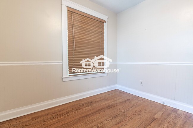Building Photo - 3226 Campbell St