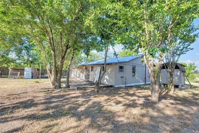 Building Photo - 20235 Engelmann Ln