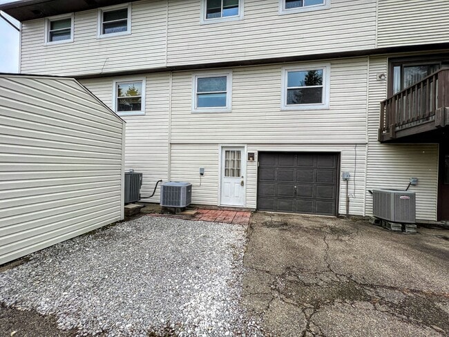 Building Photo - Spacious 3BR w/ Garage & Central AC – Near Pittsburgh Airport