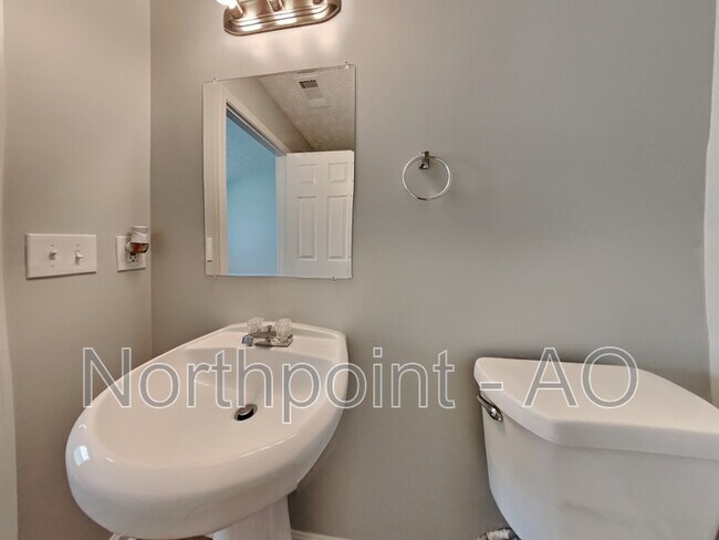 Building Photo - 6097 Camden Forrest Dr