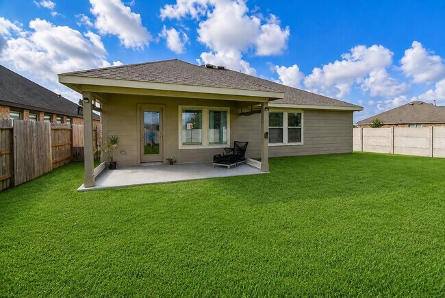 Building Photo - 26622 Bluestem Valley Ln