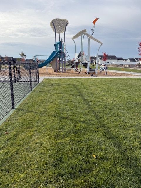 Building Photo - 5340 E Norma Ave