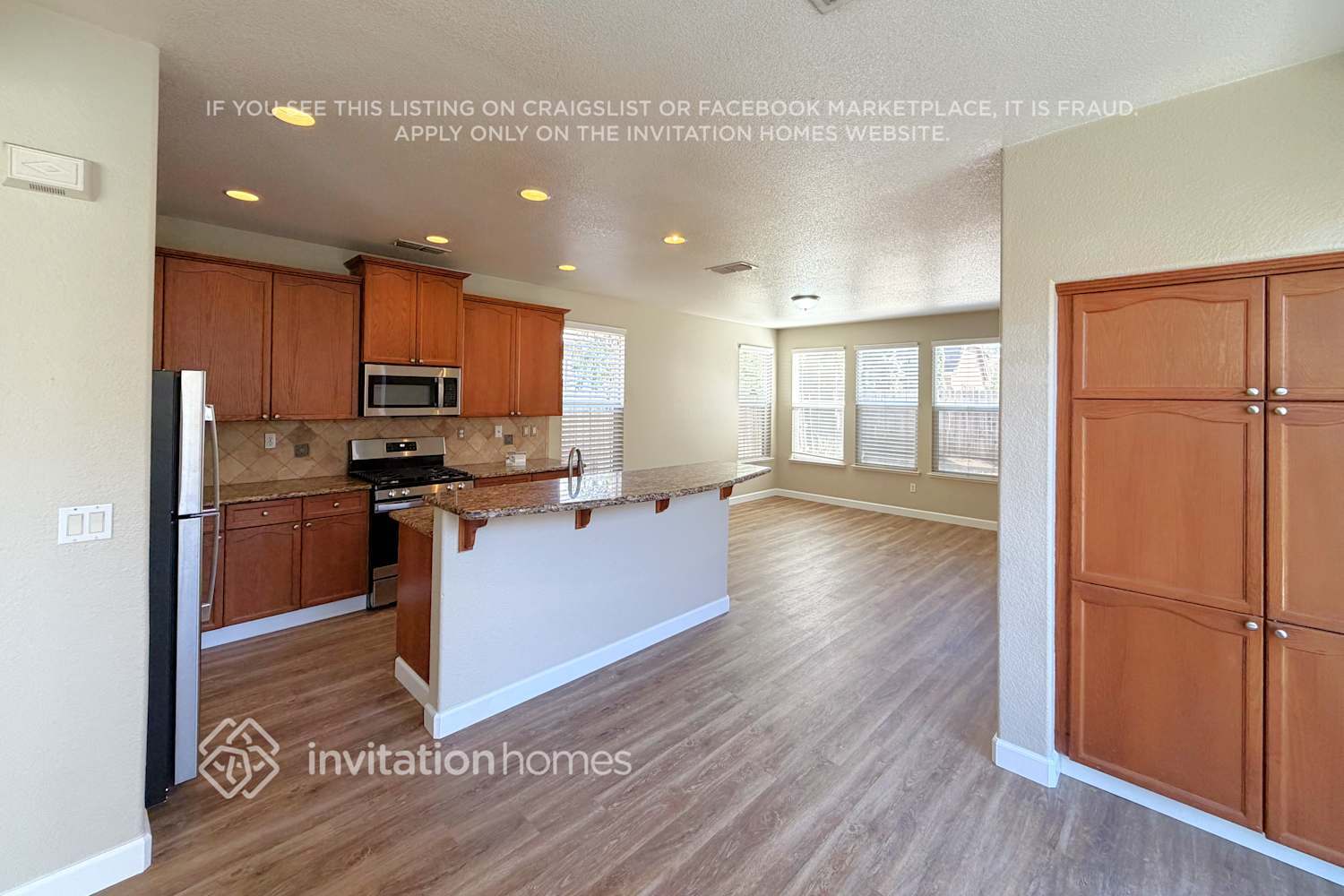 Building Photo - 3584 Rainsong Cir
