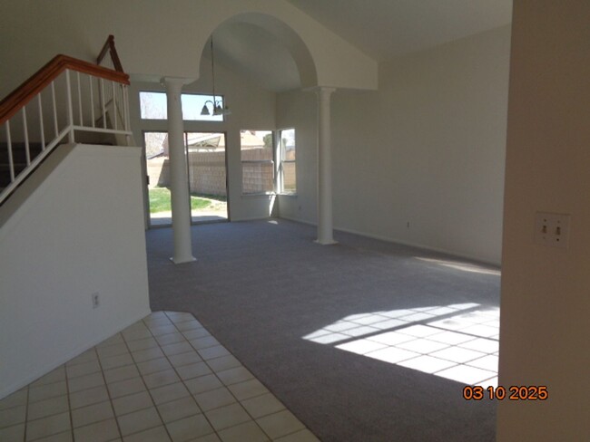 Building Photo - Rancho Vista 2 Story Home Offering 2454 sq...