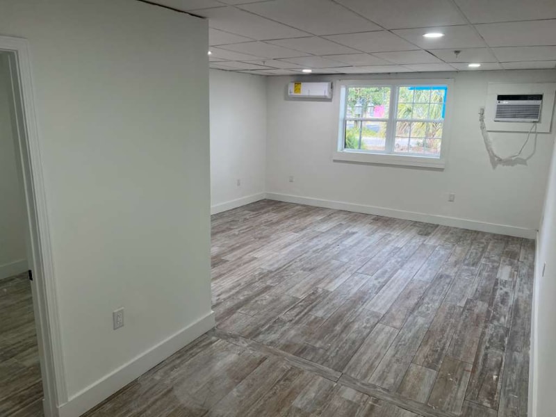 Building Photo - 4105 Poinsett Rd