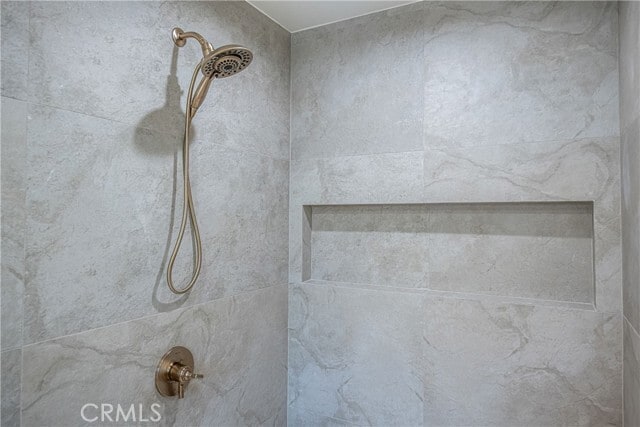 Building Photo - 7760 Independence Ave