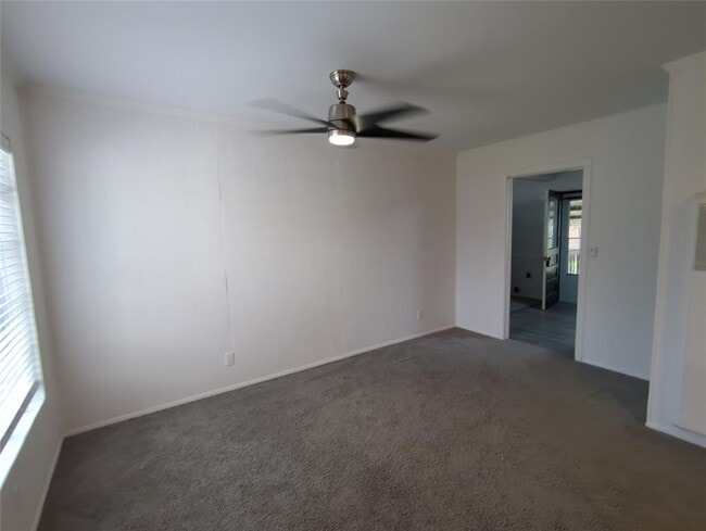 Building Photo - 1449 Nash St