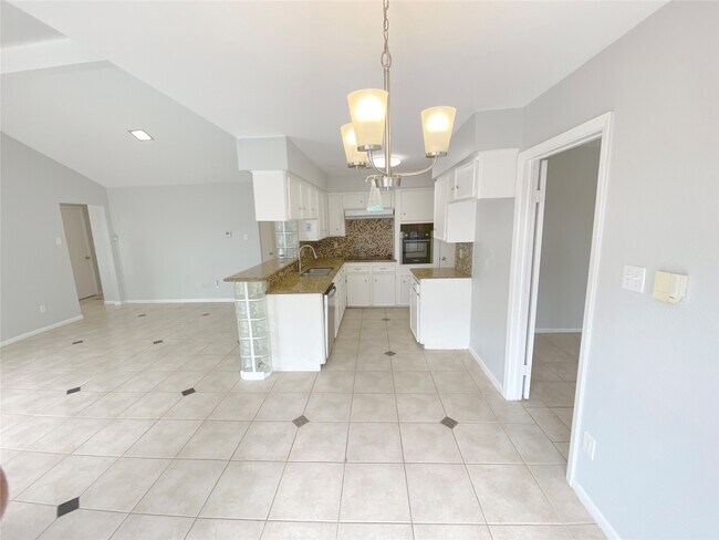 Building Photo - 8214 Riptide Dr