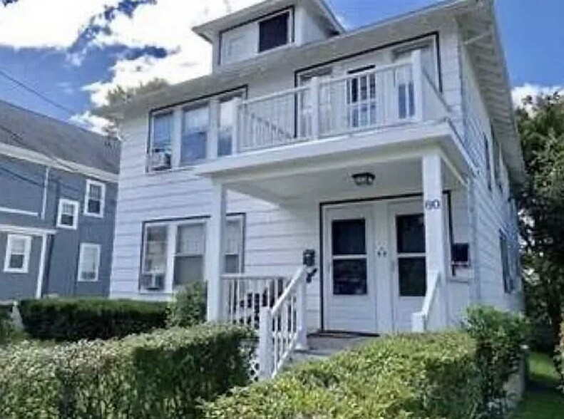 Primary Photo - 80 Sanborn Ave