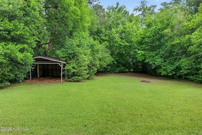 Building Photo - 1429 Waccamaw Dr