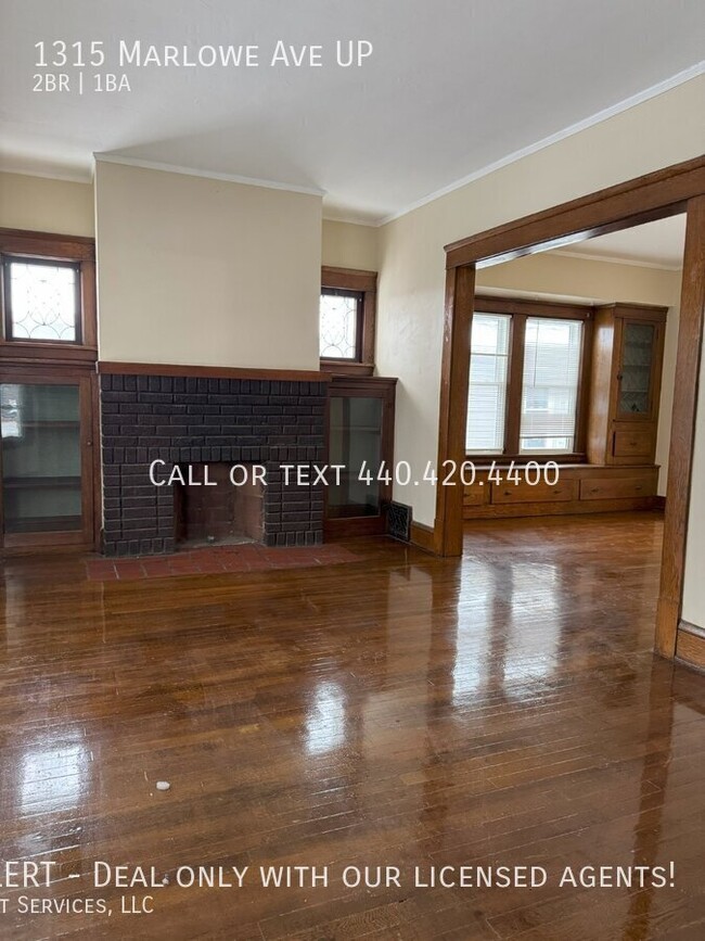 Building Photo - Charming 2-Bedroom Duplex in Prime Lakewoo...