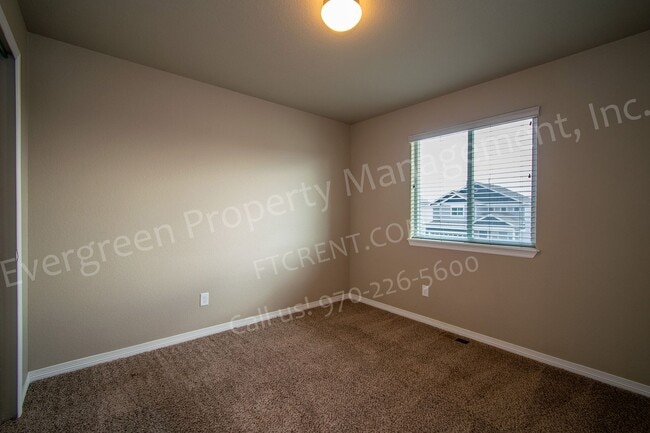 Building Photo - 1826 Ruddlesway Dr