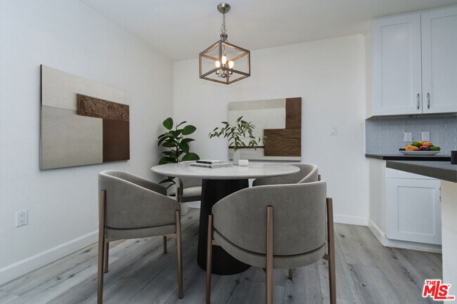 Building Photo - 4501 Cedros Ave