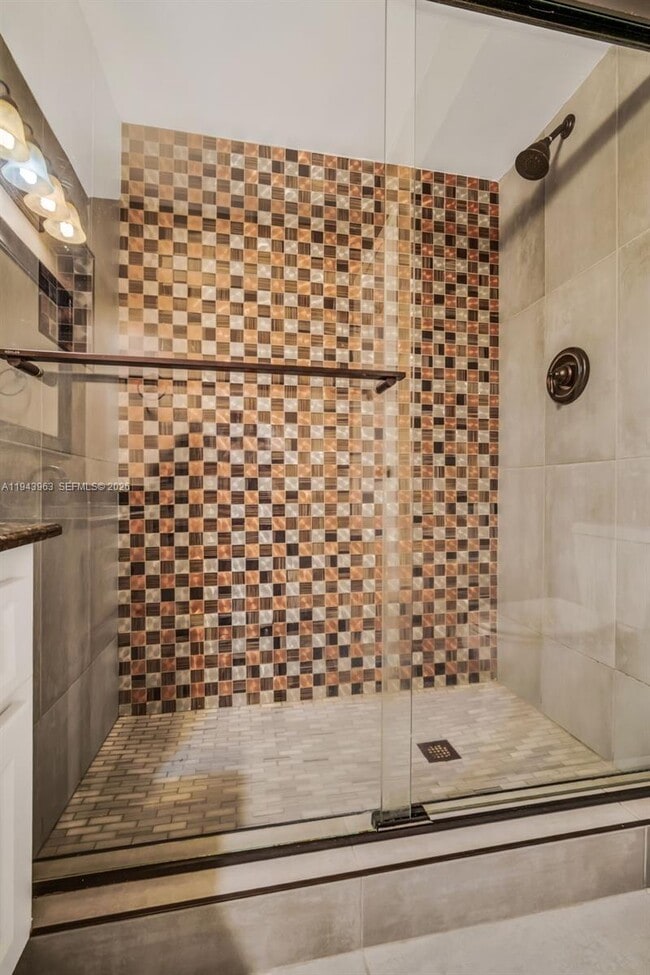 Building Photo - 1500 N Ocean Blvd