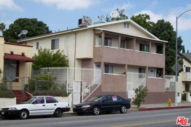 Building Photo - 1143 N Virgil Ave