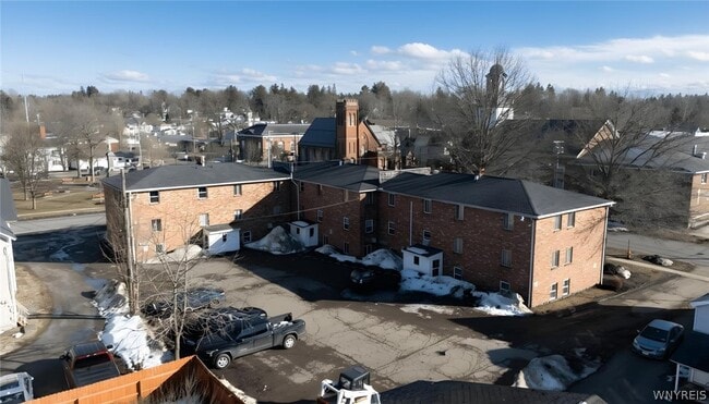 Building Photo - 127 Franklin St