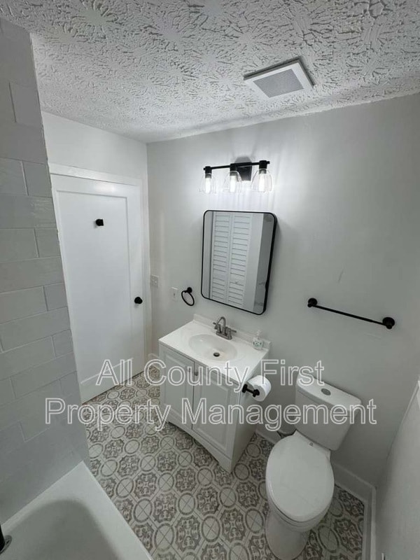 Building Photo - 2884 Reveille Cir