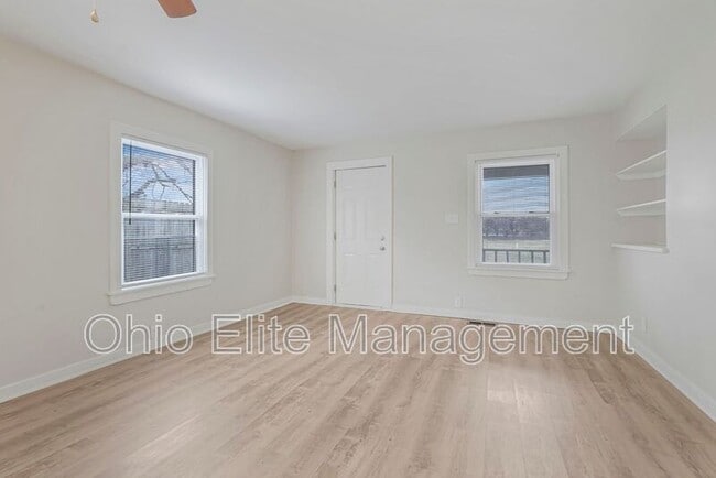 Building Photo - 1999 W Broad St