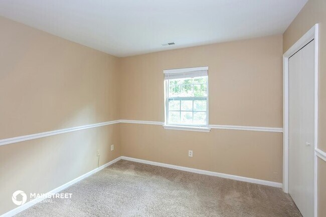 Building Photo - 13400 Baker Mills Rd