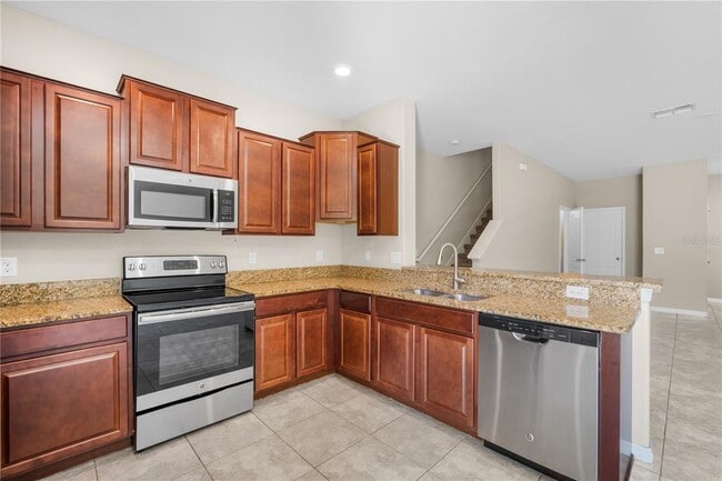 Building Photo - 2108 Golden Falcon Dr