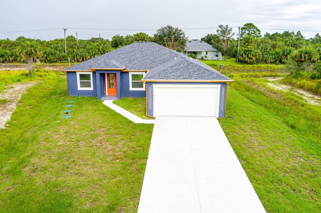 Building Photo - 3113 Nighthawk Ave