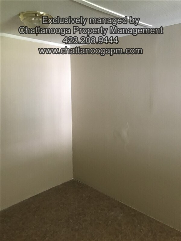 Building Photo - 805 Carden Ave