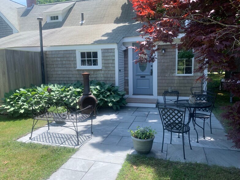 Back Patio - 590 Craigville Beach Rd