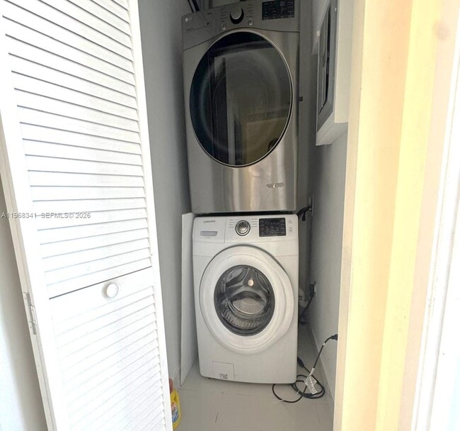 Building Photo - 13724 SW 259th St