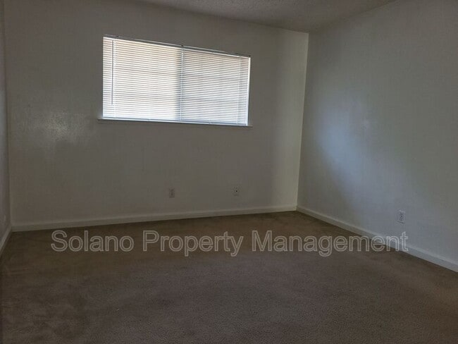 Building Photo - 1239 Ohio St