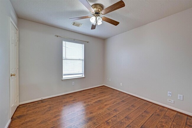 Building Photo - 3630 Winstrome Ct