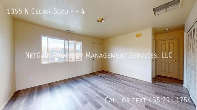 Building Photo - 1355 N Cedar Blvd