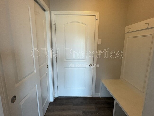 Building Photo - 6311 Burgin Dr